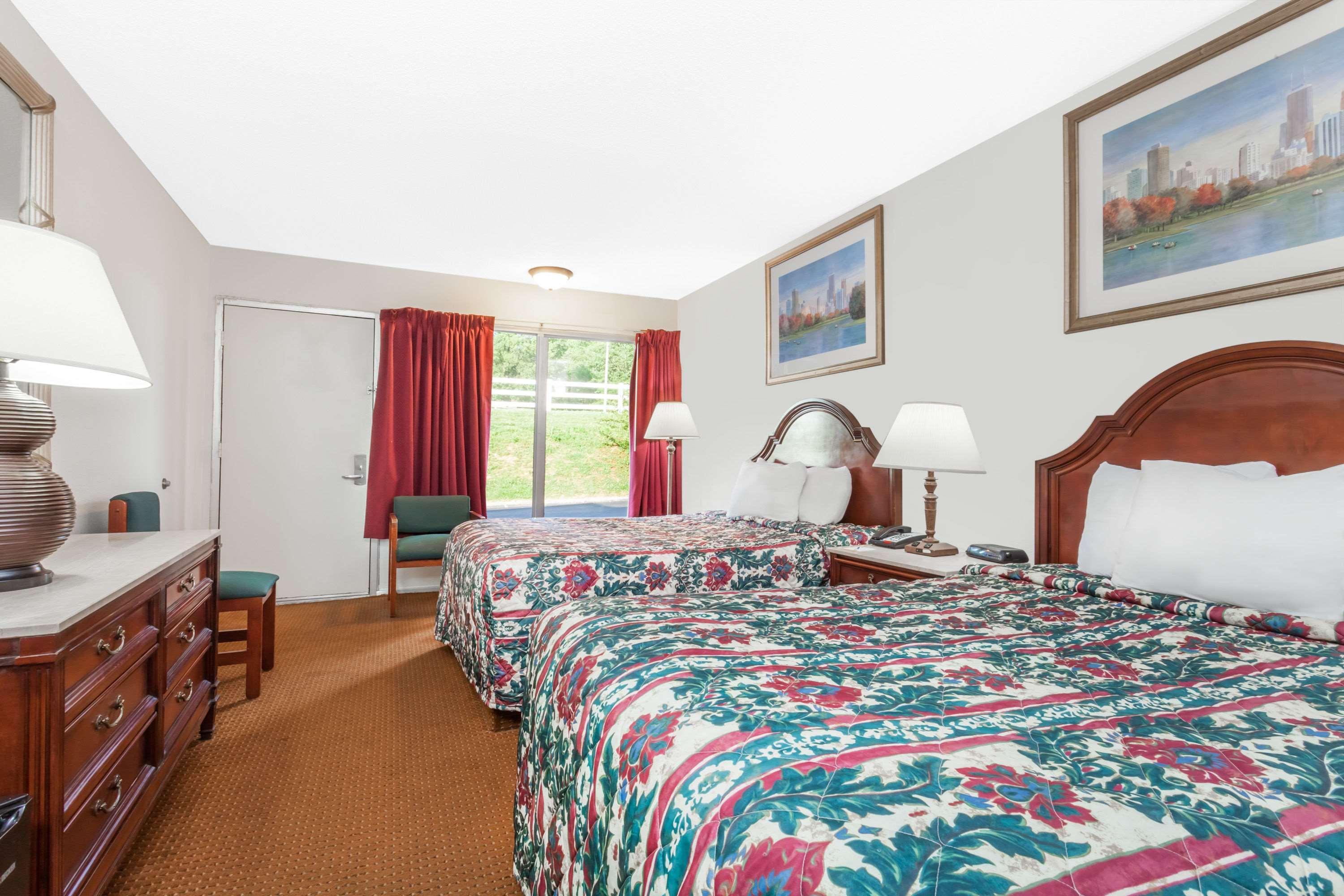 Rodeway Inn Owensboro Ngoại thất bức ảnh