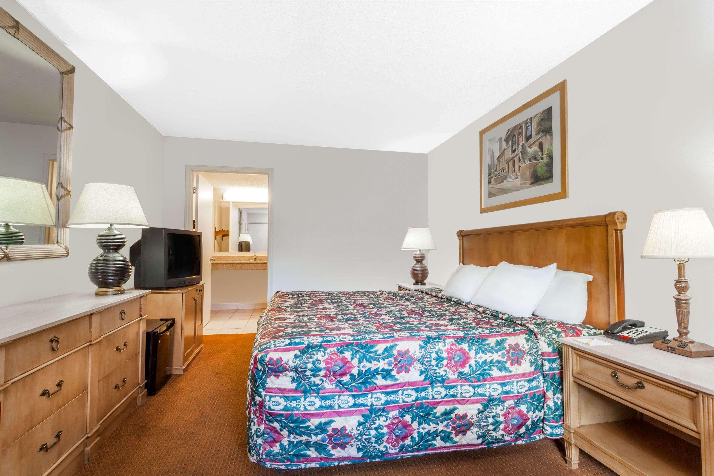 Rodeway Inn Owensboro Ngoại thất bức ảnh
