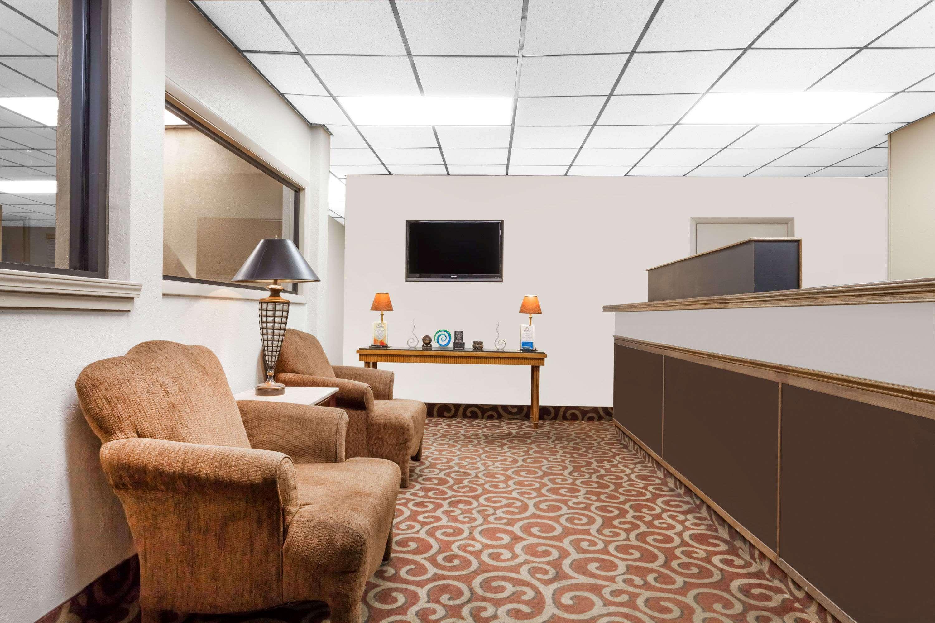 Rodeway Inn Owensboro Ngoại thất bức ảnh