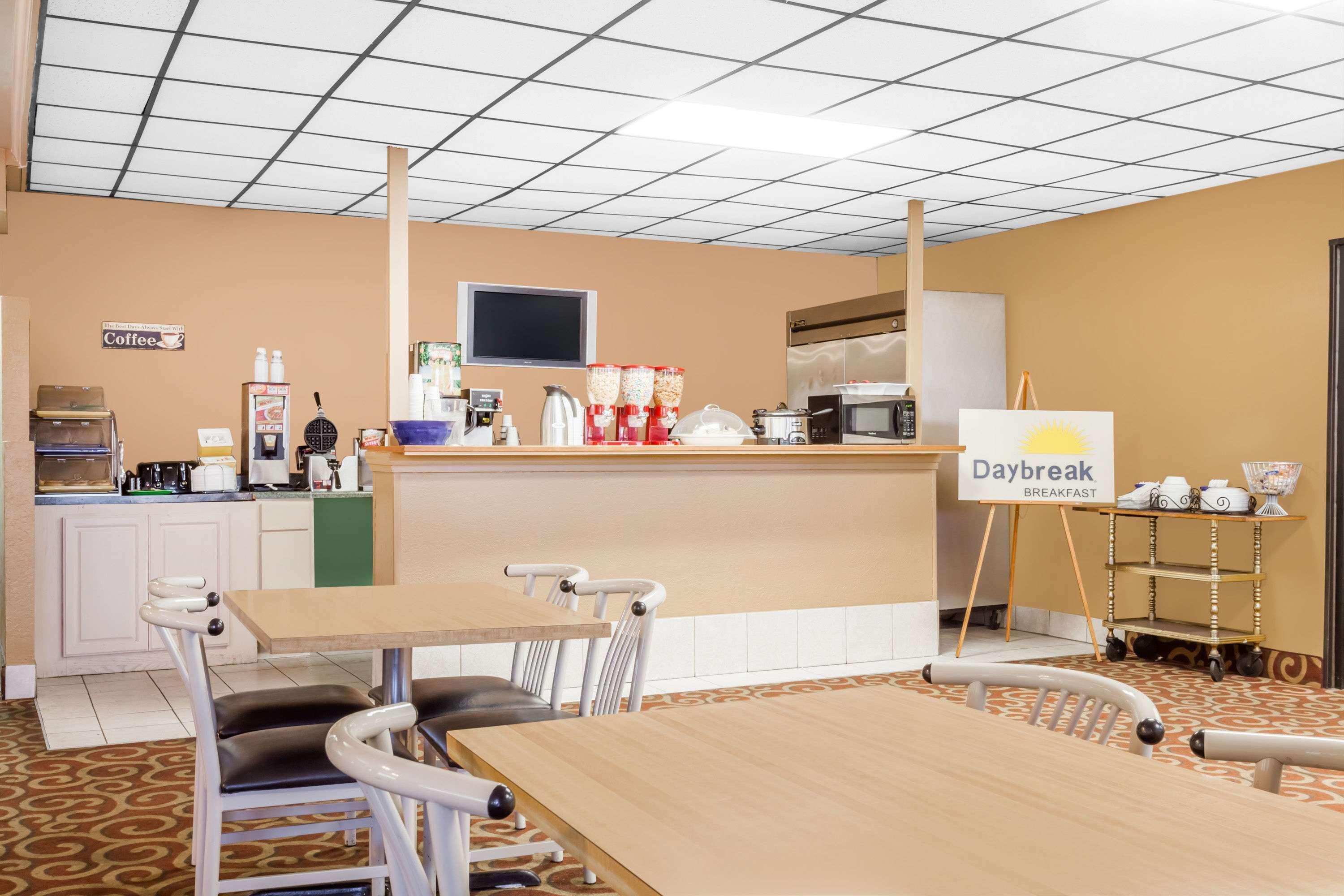 Rodeway Inn Owensboro Ngoại thất bức ảnh