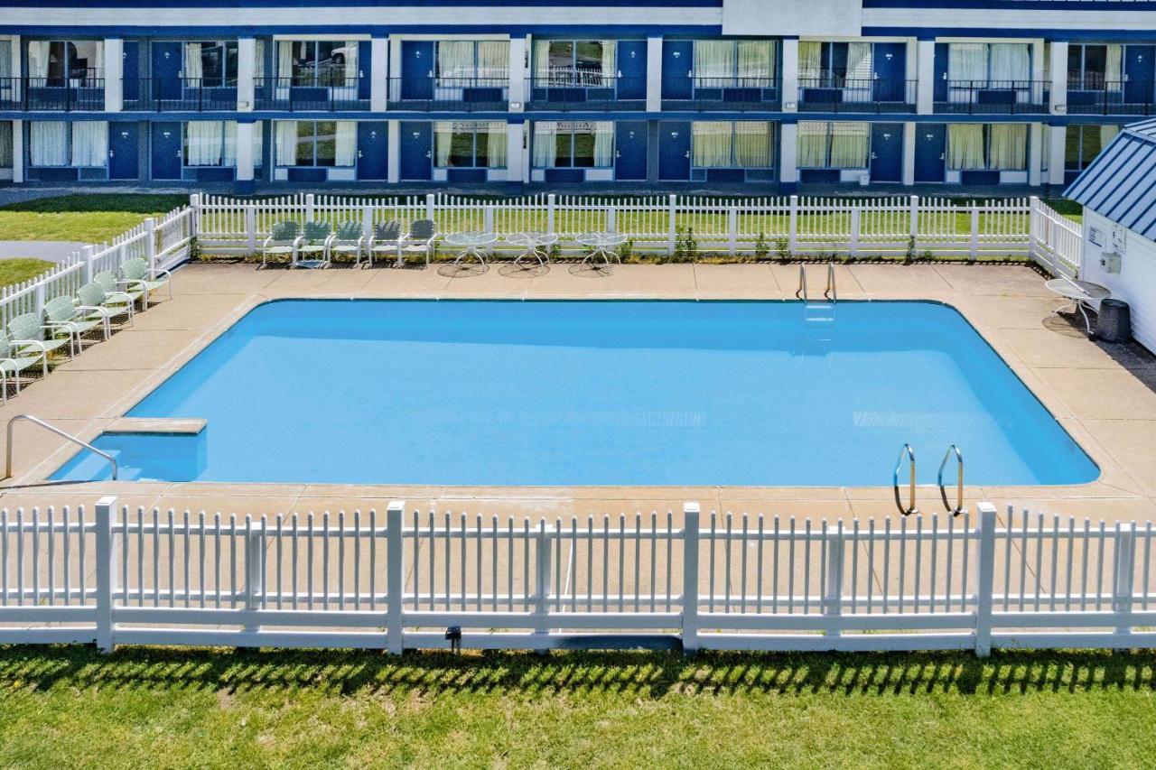 Rodeway Inn Owensboro Ngoại thất bức ảnh